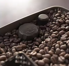 Enjoy your coffee the way you prefer it with 12 grinder levels.